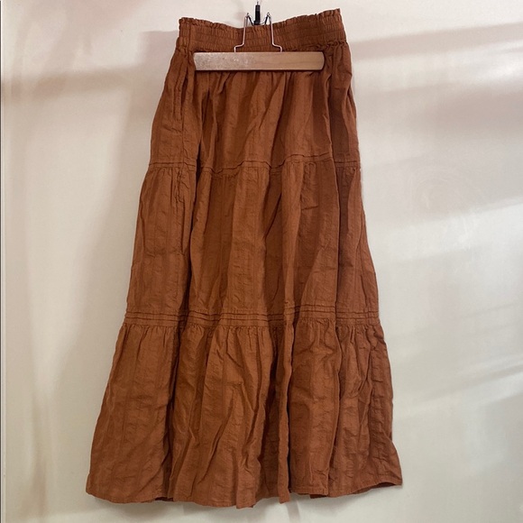 Elegant Rust Maxi Skirt - Picture 4 of 9